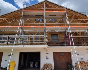 Sablage par aérogommage d’un chalet situé à ST Cergue