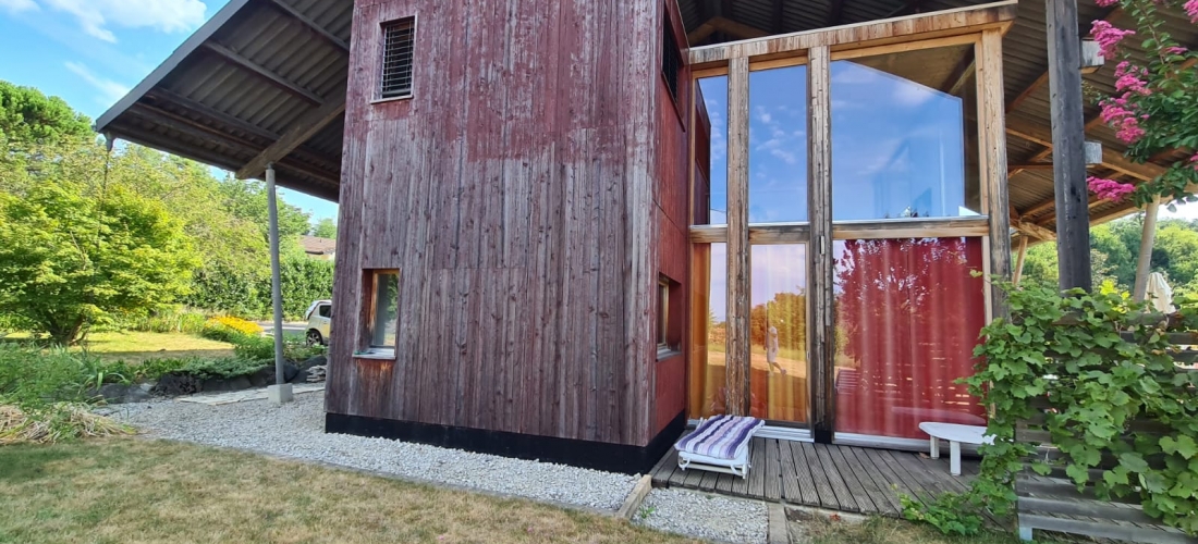 Rénovation des façades en bois d’une maison d’architecte à Jouxtens-Mézery ( Lausanne )